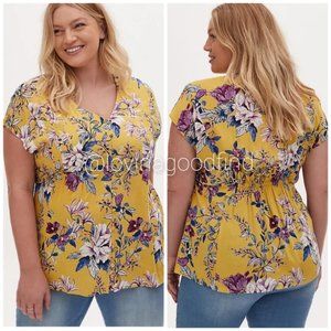 TORRID YELLOW FLORAL CHALLIS BUTTON FIT FLARE TOP NWT sz 2
